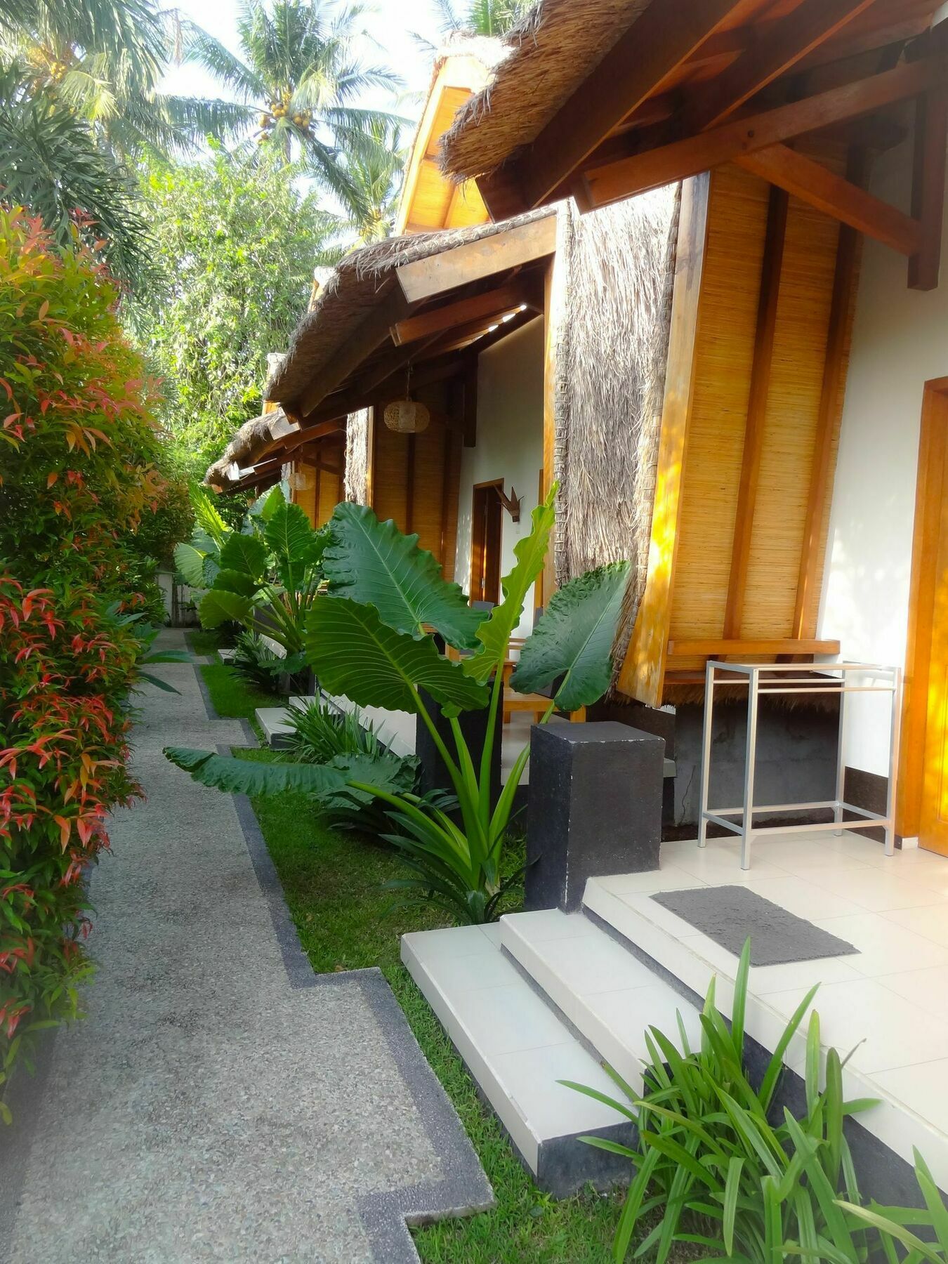 Teras Lombok Bungalow Senggigi Exterior photo